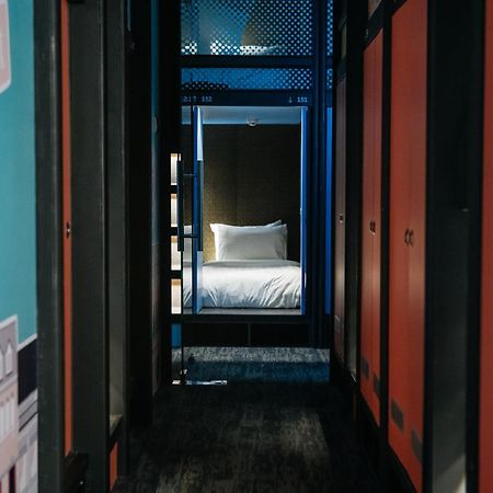 Capsuletransit Airside Klia T2 - Airport Hotel - International Departure Near To Transit Hall, Gate Q Sepang Buitenkant foto